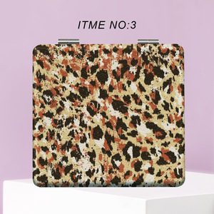 Miroir portable avec logo personnalisé, miroir en cuir <span class=keywords><strong>tendance</strong></span> à imprimé léopard, miroir spécial à main pour femmes - Product Image 5