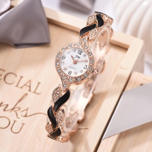 Nuevo Conjunto de Reloj de Pulsera de Cuarzo y Brazalete de Aleación con Hojas para Mujer, Versátil y a la Moda, Suministro Directo de Fábrica, Dropshipping - Product Image 6