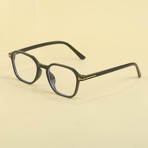 Lunettes de soleil JY-D611 pour femmes, monture en T, verres PC noirs, protection UV400, pour voyages et tenues tendance - Product Image 3