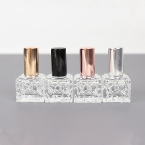 Prueba vacía 10ml Square Spray Glass Packaging Botella <span class=keywords><strong>de</strong></span> perfume <span class=keywords><strong>de</strong></span> vidrio Portable Clear Women Spray Atomizer - Product Image 2