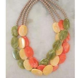 Elegant <b>Clear</b> <b>Resin</b> Eco-Friendly Angel Style Necklace with Transparent Design Gold Foil Flakes Model Pattern - Product Image 3