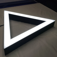 Luminaire suspendu triangulaire LED en aluminium, lampe suspendue, éclairage LED encastré au plafond pour salle de sport, bureau, salle de conférence