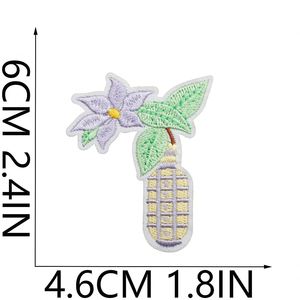 Patchs thermocollants brodés mignons de plantes en pot et de fleurs pour vêtements de garçons et de filles, et décoration de sacs - Product Image 4