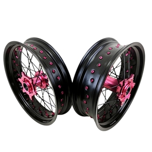 Juego de Ruedas Supermoto de 17 y 16 Pulgadas para EXC SXF YZ YZF, Bujes Rosados, Llantas Rosadas, Aleación de Aluminio CNC, Ensamblaje <span class=keywords><strong>Motard</strong></span>, Rendimiento de Carreras - Product Image 4