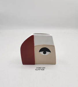 Jarrón decorativo de cerámica con cara humana distorsionada Irregular creativa nórdica arreglo floral colorido - Product Image 2