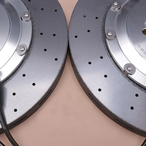 Disque de frein en céramique de carbone modifié Offre Spéciale Performance 380mm-440mm Rotor de frein pour Bentley Bugatti Lamborghini <span class=keywords><strong>Ferrari</strong></span> Jaguar - Product Image 4