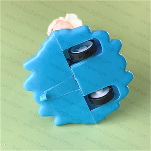 Juguete barato para niñas pequeñas mini figura de princesa muñeca en vestido de fiesta con ruedas extraíbles juguete para piñata juguetes de relleno no basura - Product Image 2