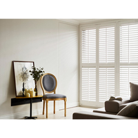 Volets de plantation en bois blanc moderne réglable pour hôtel fenêtres portes cour jardin persienne personnalisée fenêtres maisons