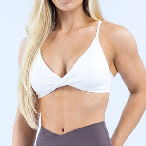 חזיית ספורט CIYING דגם טוויסט קדמי ללא תפרים, תמיכה גבוהה, גב פתוח עם רצועות, חזיית יוגה צמודה לנשים - Product Image 6