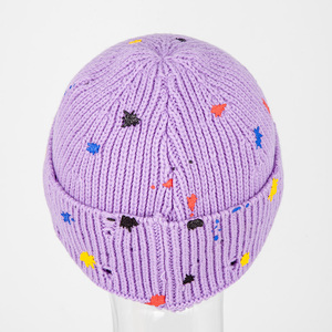 Tùy chỉnh đau khổ hiệu ứng sơn giật gân in logo mùa đông dệt kim hat Chất lượng cao Shinny màu sắc có tính năng thiết kế sọ - Product Image 4