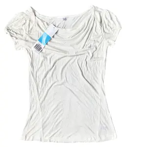 Wholesale Ladies Fashion 100% Viscose Summer Short Sleeve Stock Lot Surplus Overrun T-shirts