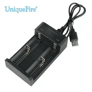 UniqueFire במלאי USB 2-מפרץ אוניברסלי סוללה מטען עם LCD לli-ion/NiMH/NiCD נטענת סוללות מיקרו USB מטען