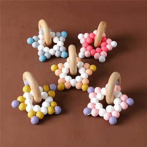 Étoile <span class=keywords><strong>Silicone</strong></span> perles de <span class=keywords><strong>Dentition</strong></span> Bébé Jouets De <span class=keywords><strong>Dentition</strong></span> <span class=keywords><strong>Anneau</strong></span> De <span class=keywords><strong>Dentition</strong></span> En <span class=keywords><strong>Bois</strong></span> - Product Image 3