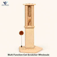 Multifunktionaler Katzen-Kratzbaum mit Sisalsäulen und Federspielzeug Holz-Kletterturm für Hauskatzen