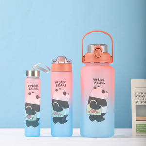 Lindo oso taza <span class=keywords><strong>de</strong></span> plástico <span class=keywords><strong>de</strong></span> dibujos animados <span class=keywords><strong>de</strong></span> gran capacidad <span class=keywords><strong>de</strong></span> paja botella <span class=keywords><strong>de</strong></span> agua niñas al aire libre fitness deportes práctico juego <span class=keywords><strong>de</strong></span> tazas - Product Image 4
