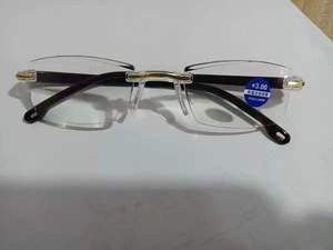 Wholesale Men Women Rimless Reading <strong>Glasses</strong> Far Near Anti Blue Light Eyewear Presbyopic Reading <strong>Glasses</strong> Pc <strong>Frame</strong> <strong>Cheap</strong> Price