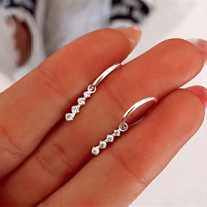 Vente en gros d'usine, boucles d'oreilles longues en argent sterling 925 avec zircon, plaquées argent pour femmes - Product Image 3