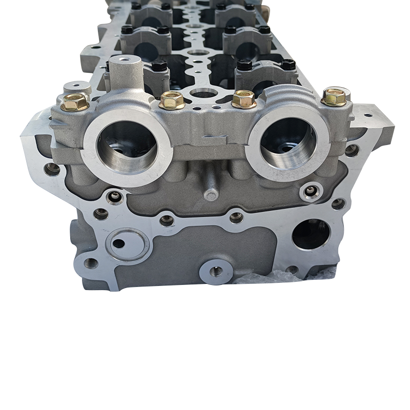 OE 11101-11160 11101-0E010 Cylinder Head Assembly for Hilux