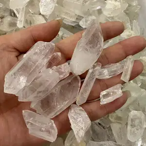 Großhandel Bulk Hochwertige Probe Klare Quarz kristalle Punkt Edelsteine Kristalle Heilung Natursteine für die Inneneinrichtung