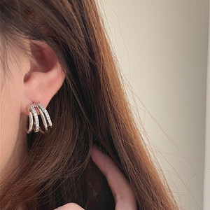 Orecchini Minimalisti a Linea Sottile per Donne, Gioielli Semplici e Lineari per Uso Quotidiano - Product Image 6