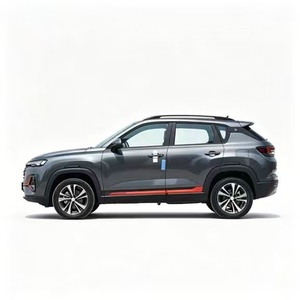 Nouvelle Arrivée Changan CS35 2023, Voiture Familiale Classique, <span class=keywords><strong>SUV</strong></span> Compact à Essence, Prêt pour la Route, 205 km/h, <span class=keywords><strong>SUV</strong></span> Tout-Terrain à Empattement Large - Product Image 3