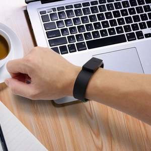 Pulsera Deportiva con Memoria USB, Regalo Deportivo para Empresas, Escuelas y Estudiantes - Product Image 4