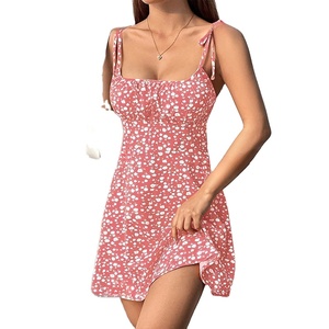 Collezione Estiva 2026: Vestito Casual da Donna Senza Colletto con Spalline, Stile Europeo-Americano, Stampa Floreale Dolce, Bestseller - Product Image 3