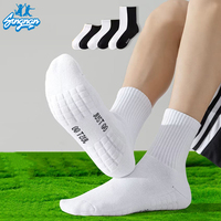 Chaussettes blanches en gros directe d'usine Style serviette Chaussettes mi-tube minces d'été