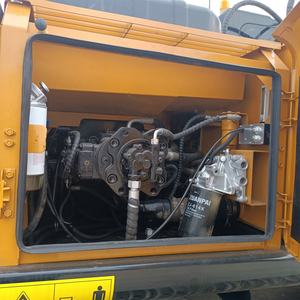 Excavadora Usada Sany 215Cpro Buen Estado SY215C Excavadoras SY235 SY135C Excavadora sobre orugas a la Venta barata - Product Image 3