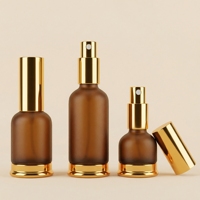 Flacon pulvérisateur en verre dépoli mat ambre bleu vert 50 ml avec atomiseur à brume fine dorée pour parfum, soin de la peau, crème, huile essentielle, décalcomanie