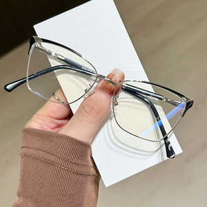 Venta caliente Blue Light Blocking Cat Eye Frame Moda Mujer Square Metal Anti Blue Light Eyeglasses Frame - Product Image 1