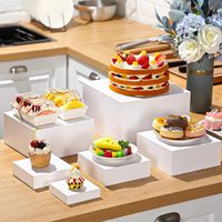 Ensemble de 8 présentoirs à dessert en gros d'usine, supports empilables pour buffet, supports à gâteaux en acrylique pour la décoration de gâteaux pour Noël
