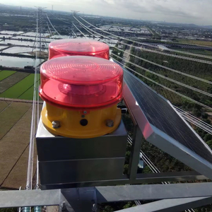 Luz de obstrucción <span class=keywords><strong>LED</strong></span> roja tipo B de intensidad media <span class=keywords><strong>solar</strong></span> todo en uno con sistema de respaldo para torres de transmisión - Product Image 1