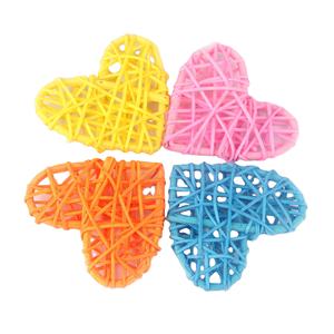 Decoración Navideña Colgante, Artesanía Hecha a Mano, Corazón de Ratán Tejido - Product Image 2