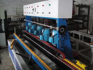 Eworld H-LD-5 Nouvelle machine à chanfreiner le verre multifonction à 5 moteurs, contrôlée par PLC, pour lignes droites, 2000x3000mm, 9500W, 220V/380V - Product Image 6