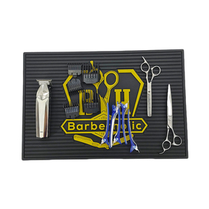 Alfombrilla de Silicona Ecológica Clásica Personalizada para Barbería, Antideslizante, Resistente al Calor, Reutilizable, Segura para Contacto con Alimentos, para Peluquería - Product Image 1