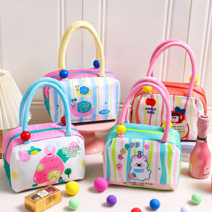 Linda Bolsa de Almuerzo Aislada y Portátil, Material de Poliéster, Diseño de Dibujos Animados con Hielo, Regalo para Trabajadores de Oficina - Product Image 3