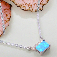 Collier ras du cou vintage en argent sterling 925 plaqué or pour femme avec pendentif en opale bleue véritable et moissanite, bijoux fins pour mariage