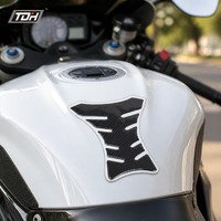 Autocollant de réservoir de carburant pour moto, 5D, en fibre de carbone, antidérapant, universel, noir, auto-adhésif, 205x150mm, protection de réservoir, vélo de rue