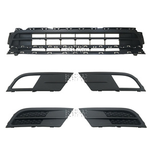 Cubiertas para Faros Antiniebla de la Parrilla Inferior del Parachoques Delantero del Volkswagen Jetta 2015-2018, Plástico ABS, Fijación con Tornillos - Product Image 1