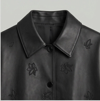 Veste courte en cuir brodée de papillons cachés, en peau de mouton douce, à revers, coupe ample, épaules tombantes, ourlet froncé, pour le quotidien