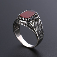 Bague Punk en Acier Inoxydable, Style Ottoman Tugra, Plaqué Argent, avec Pierre CZ Rouge Carrée, Gravure Florale Rétro, pour Hommes, Idéale pour les Fêtes