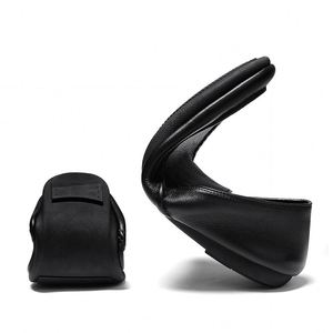 Mocassins de créateur célèbres 2025 pour hommes – Chaussures habillées décontractées en cuir plat pour hommes, très populaires - Product Image 2