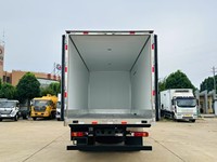 Truk Pendingin Diesel Chngli Baru Kapasitas 8T Euro 5 -20 ℃     Transmisi Manual Emisi Rendah Kanan/Kiri