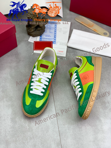 Zapatillas bajas con bloques de color verde y rosa, suela de goma, informales, con cordones. - Product Image 6
