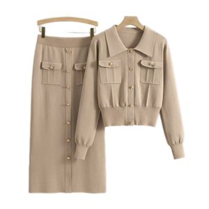 Meilleure vente femmes automne hiver ensemble simple boutonnage doux tricoté pull col rabattu poche personnalisé tricoté robe femmes - Product Image 1