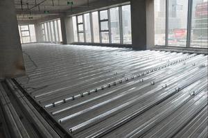 Material de construcción <span class=keywords><strong>Metal</strong></span> Personalización Galvanizado Fábrica Acero Cubierta Sartenes Construcción - Product Image 4