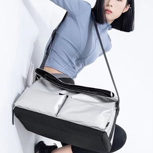 Bolsa de Viaje Multifuncional Personalizada al por Mayor para Gimnasio, Bolsa de Deporte de Moda con Separación para Seco y Húmedo, para Entrenamiento Físico y Viajes - Product Image 1