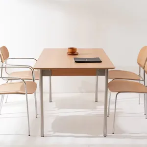 Toptan ev mobilya Modern tasarım restoran mutfak Metal bacaklar beyaz MDF ahşap yemek masası 4 kişilik