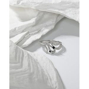 Anello regolabile in zircone in argento Sterling 925 serie di calamari con Texture - Product Image 3